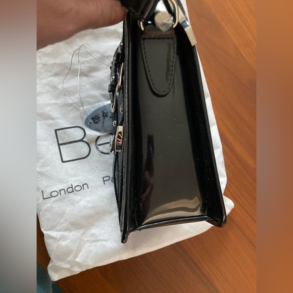 ++++FREE w $125 purchase++++
NWT Beijo shoulder bag, plaid, crossbody - Picture 14 of 17